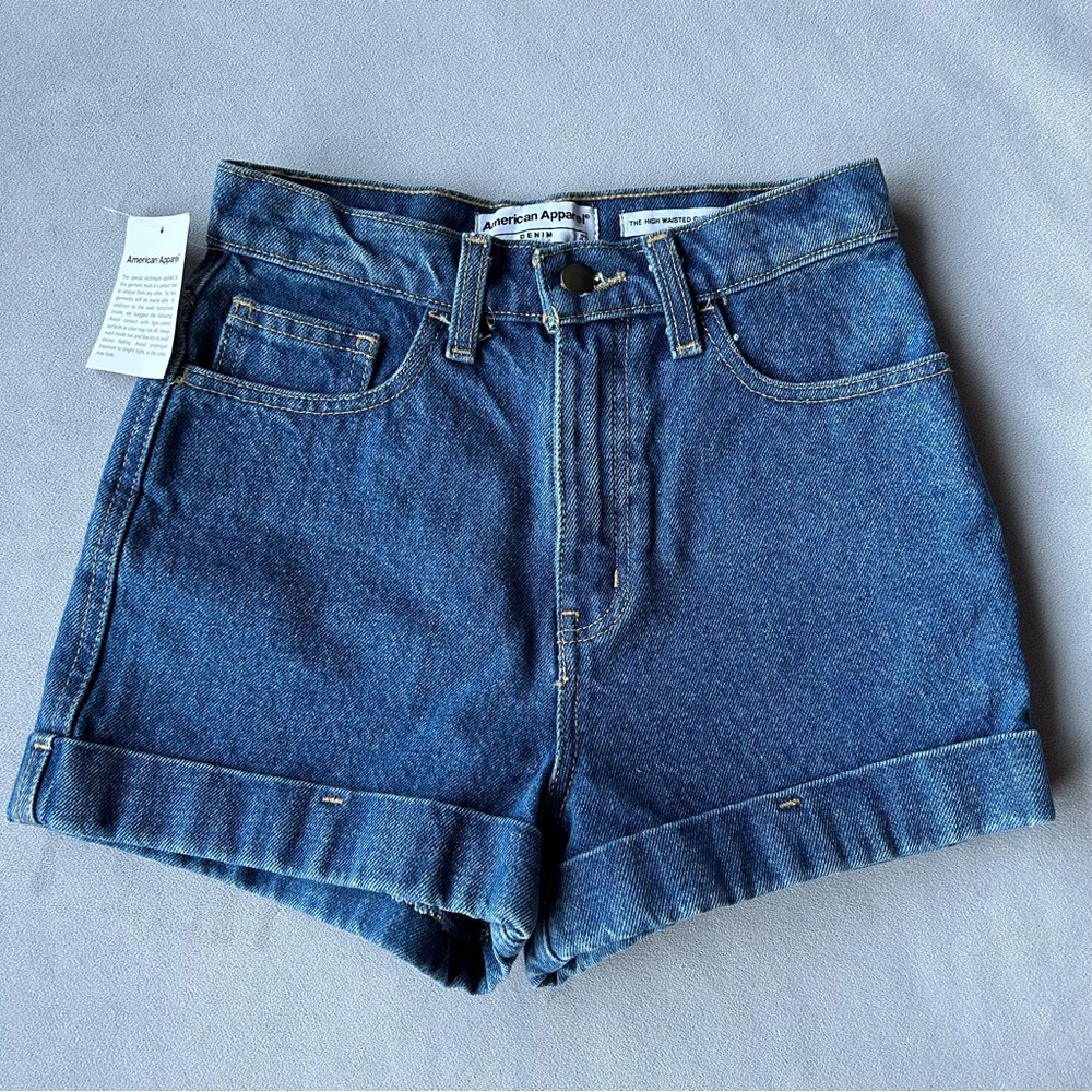 American Apparel ~ The High Waisted Cuff Short ~ Women’s Size 25 ~ Brand New!